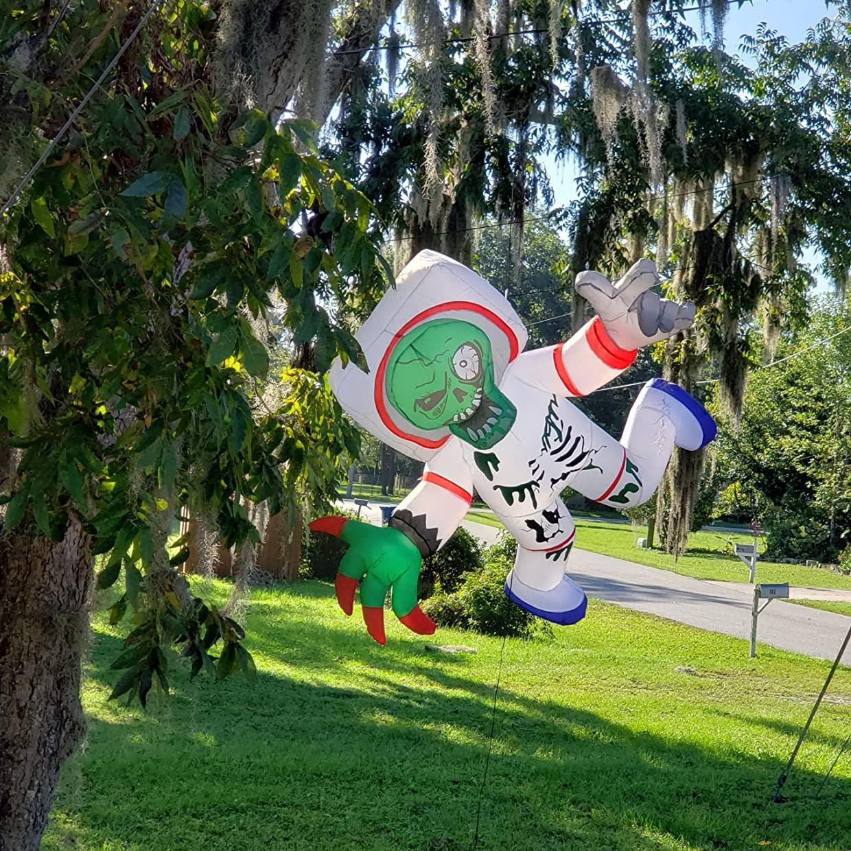 GOOSH 5Feet High Halloween Inflatable Hanging Space Zombie Blow Up Yard Decoration Clearance with LED Lights Built-in for Holiday/Party/Yard/Garden